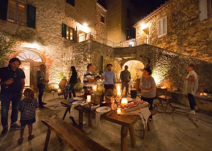 La Via Dell'oliviera 农家乐 *